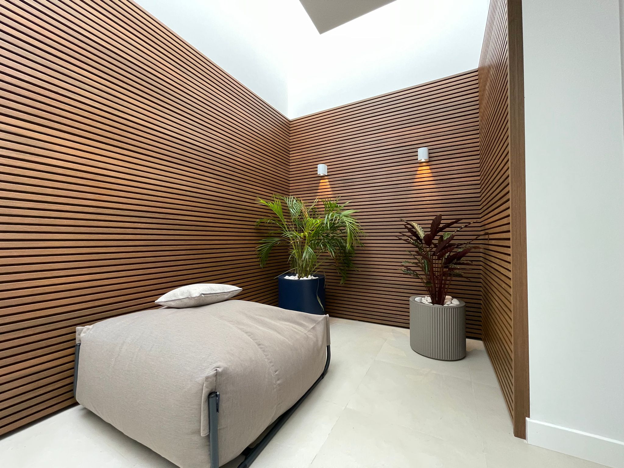 0f9bc343-d915-4e12-b5fe-4d81c9bab208>